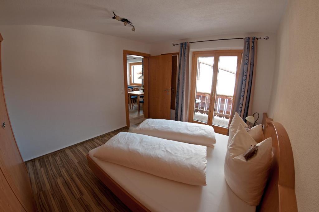 Appartements Schmalzerhof Gries im Sellrain Quarto foto